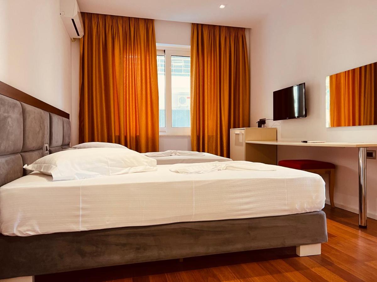 סרנדה 3B Suites Boutique Hotel מראה חיצוני תמונה