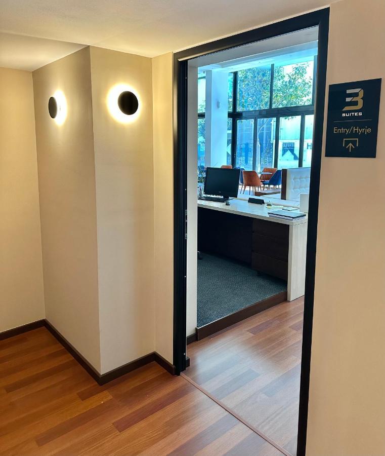 סרנדה 3B Suites Boutique Hotel מראה חיצוני תמונה
