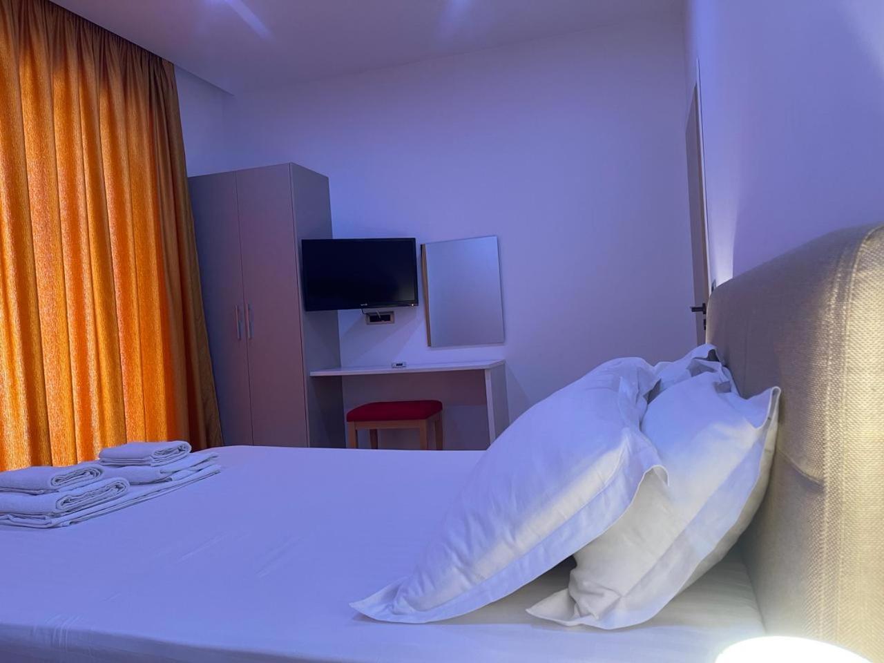 סרנדה 3B Suites Boutique Hotel מראה חיצוני תמונה