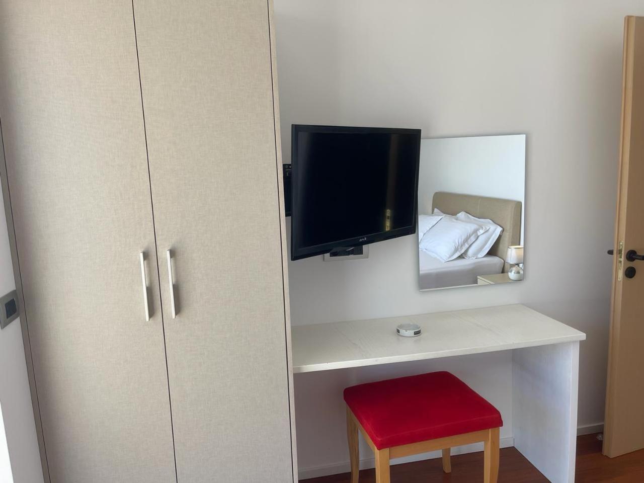 סרנדה 3B Suites Boutique Hotel מראה חיצוני תמונה