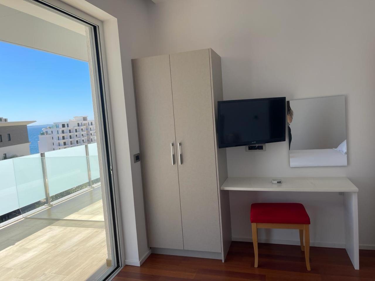 סרנדה 3B Suites Boutique Hotel מראה חיצוני תמונה